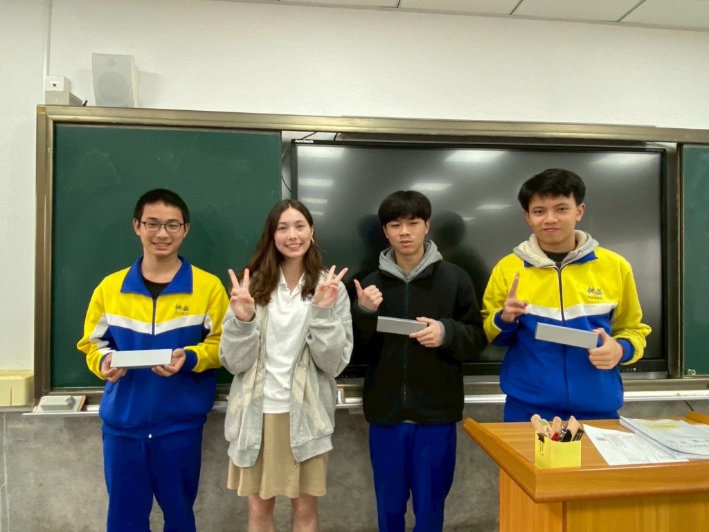 HSArts student with Taiwan high schooler